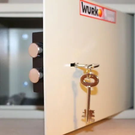 アパート Marlenghi *